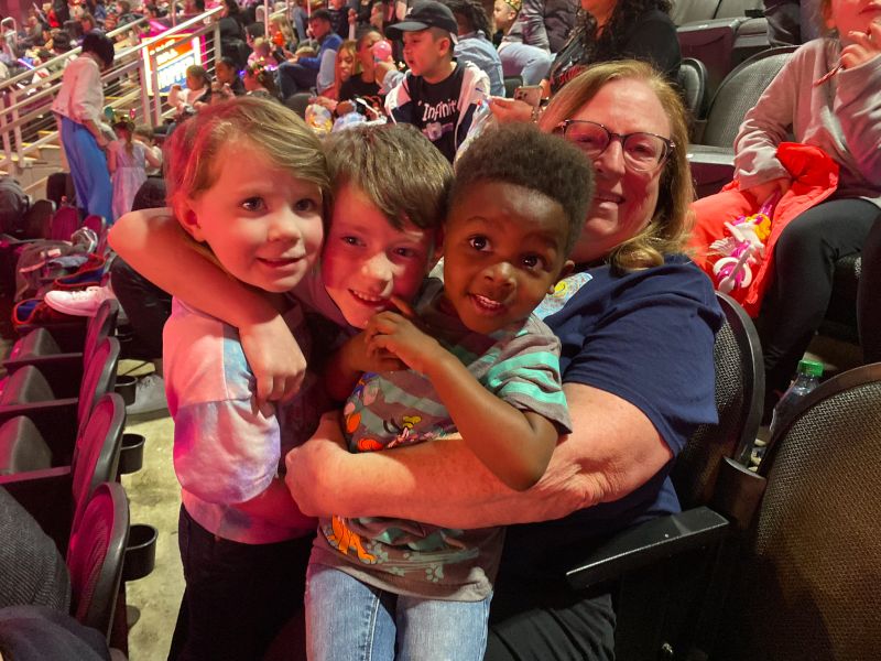 Disney on Ice With Cousins & Nana
