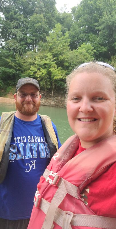 Kayaking the Illinois River
