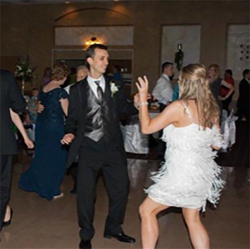 We Love to Dance!